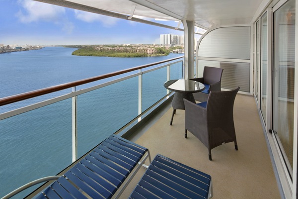 RCI, Rhapsody of the Seas, Grand Suite 1 Bedroom 1.jpg